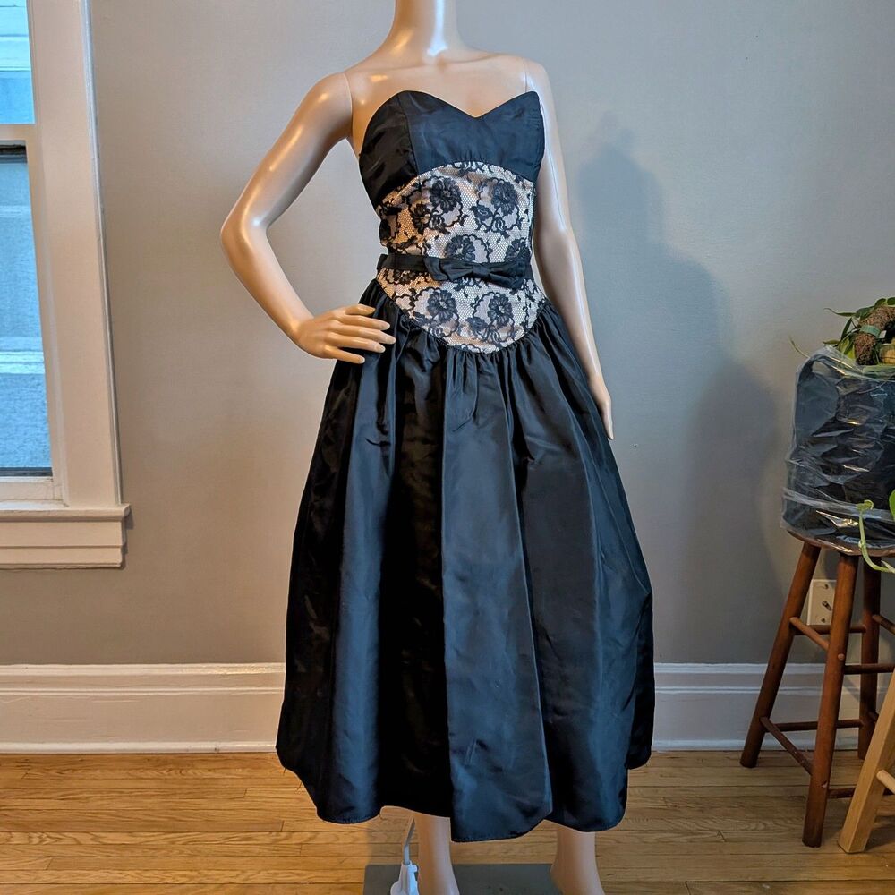 Vintage 90s Gunne Sax by JM Black Strapless Dress Floral Lace Drop Waist Size 11